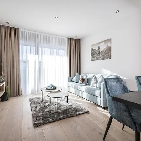 Apart-hotel Zillertalerin 3*